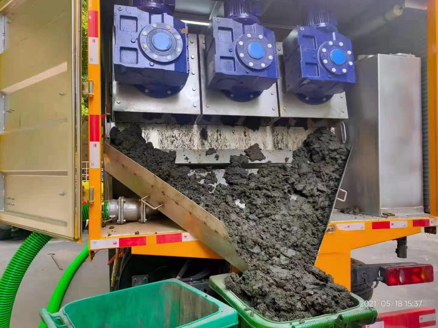 翁牛特化粪池清掏城市维护站-泥浆净化干湿分离处理